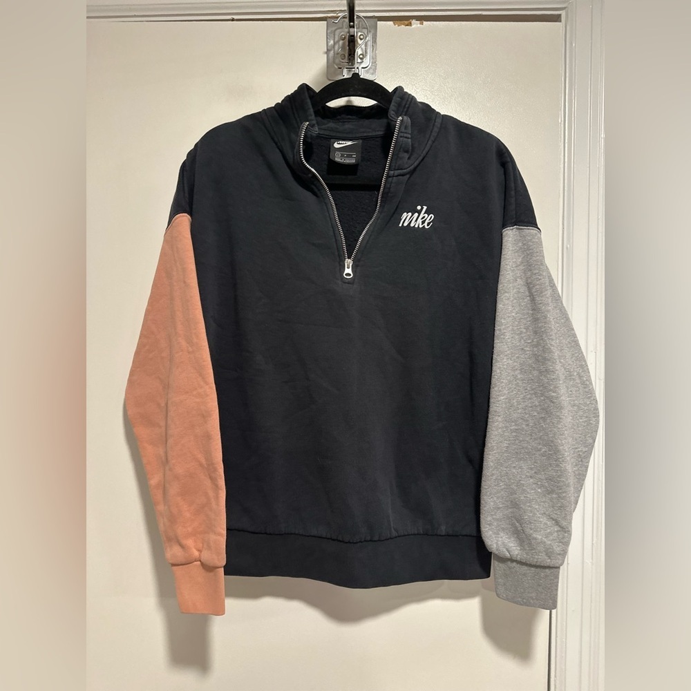 Nike Women’s 1/4 Zip SzS Cursive Spell-out Colorblock Sweatshirt Fleece Pullover